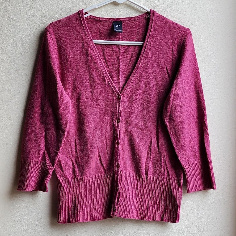 GAP Women's V-Neck Button Cardigan - Deep Berry Pink